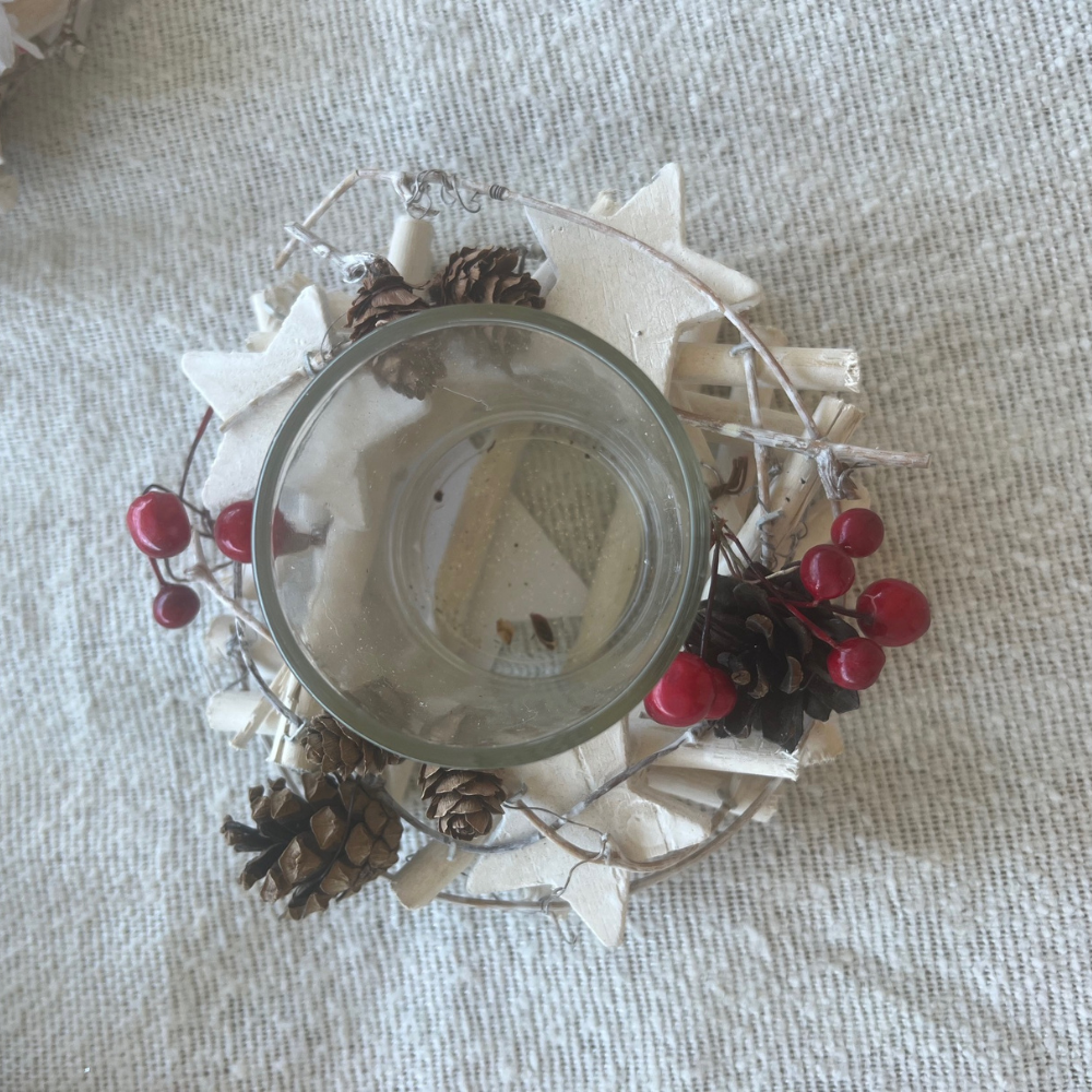Timber Star Pinecone and Berry Tealight Holder Christmas Decor