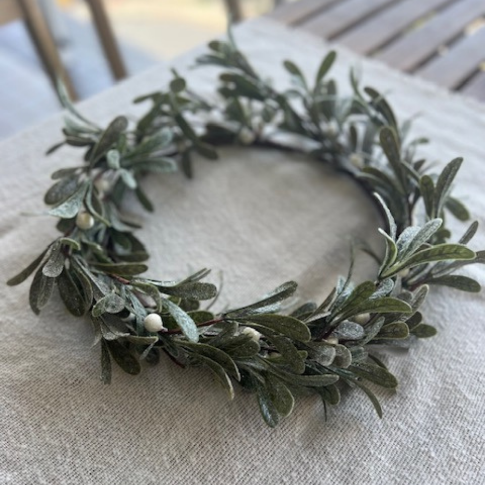 Mistletoe Wreath Glitter Sage Green