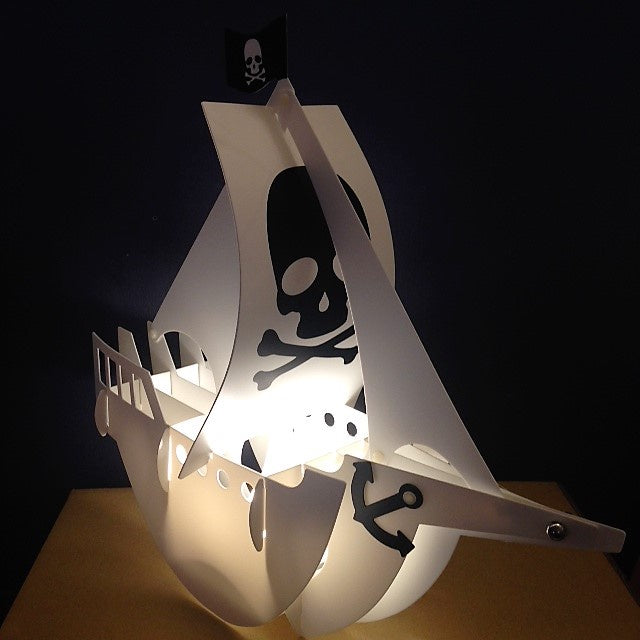 Pirate Ship LED Battery Lamp